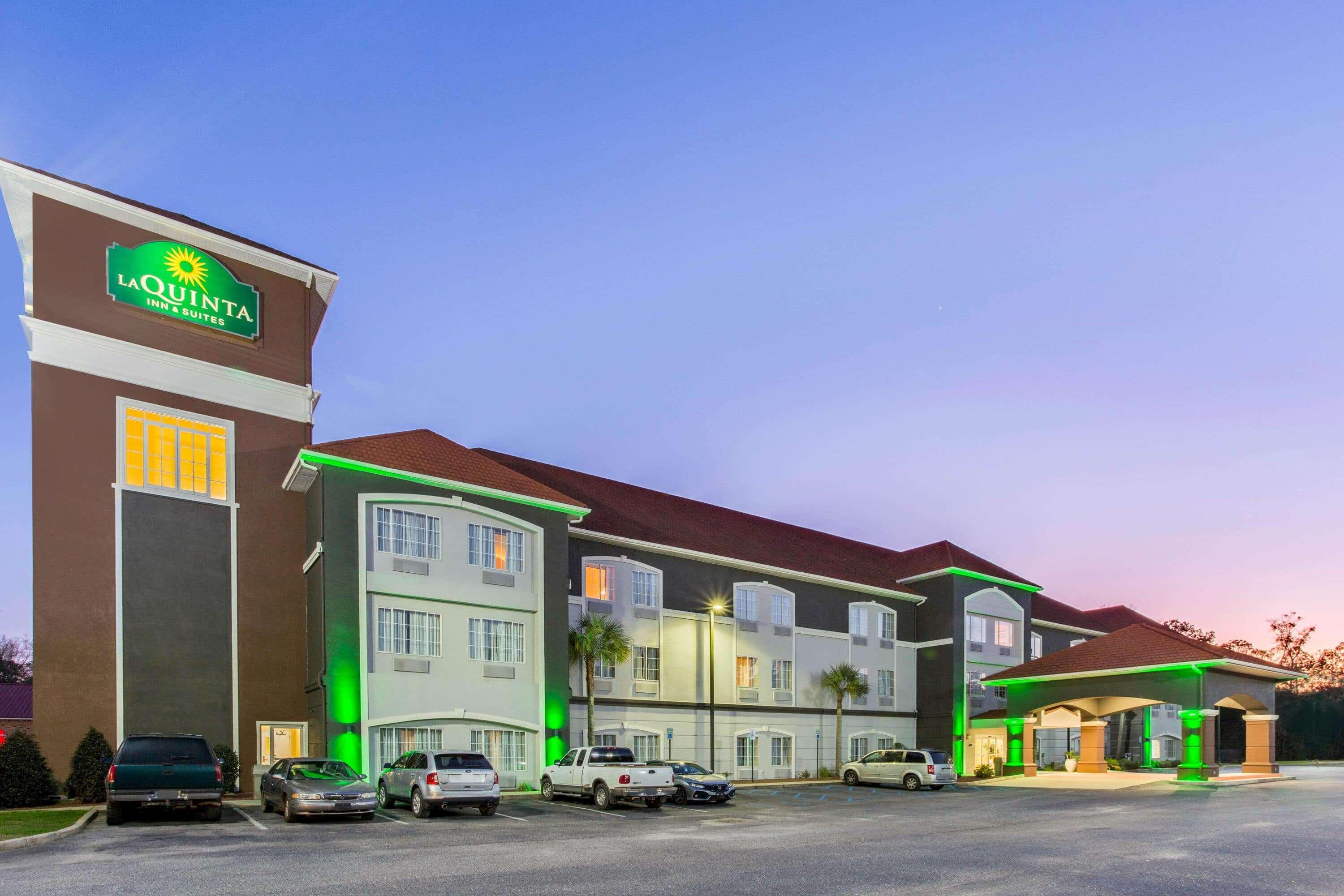 Отель La Quinta By Wyndham Mobile Satsuma / Saraland Экстерьер фото